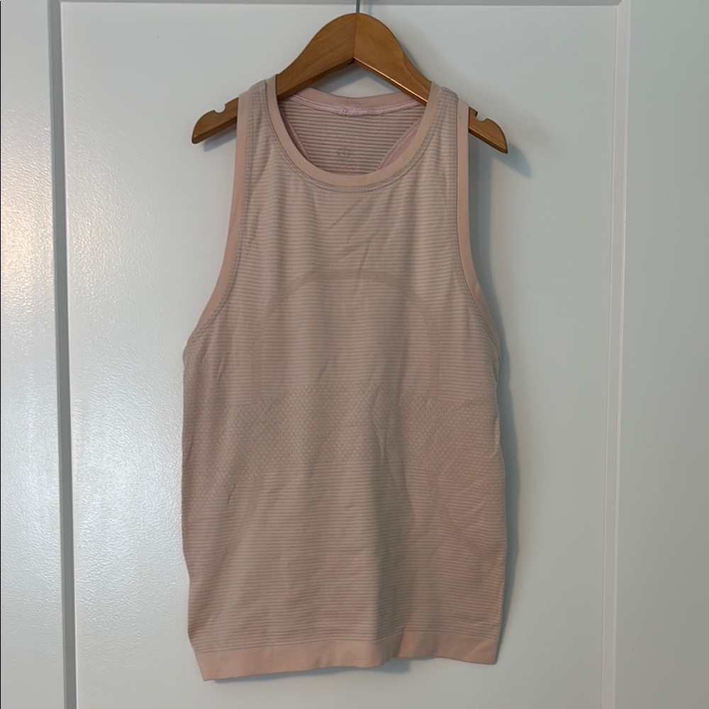 Lululemon Swiftly Tech High Neck Tank Top, Size 4